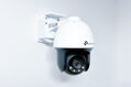 TP-LINK držák s kabelovou krytkou pro kamery VIGI C540 na stěnu a strop, bílý