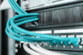 DIGITUS 1U kartáčový panel pro správu kabelů pro 483 mm (19 ”) serverové skříně , barva černá (RAL 9005)