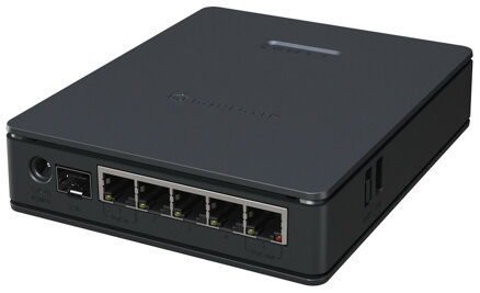 MikroTik hAP ax S, 5x GbE, SFP 2,5 G, USB 2.0, 2,4+ 5Ghz, 802.11b/g/n/ac/ax Wi-Fi 6, PoE in/out, ROS 7, L4,  PSU, indoor