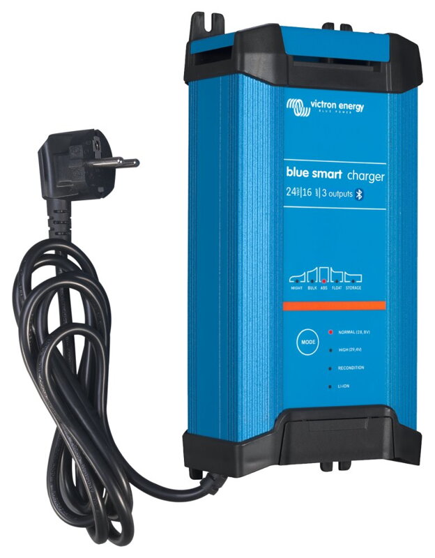 Victron BlueSmart IP22 smart nabíjačka baterií 24V/16A (3) Victron BlueSmart IP22 smart nabíjačka baterií 24V/16A (3)