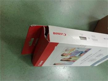 Pomačkaná vnější krabička - Canon KP-36IP (10x15 cm) 36ks - produkt v pořádku